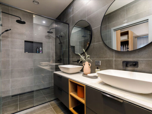 Fullston-Way-Holt-10 Fullston-Way-Holt-10