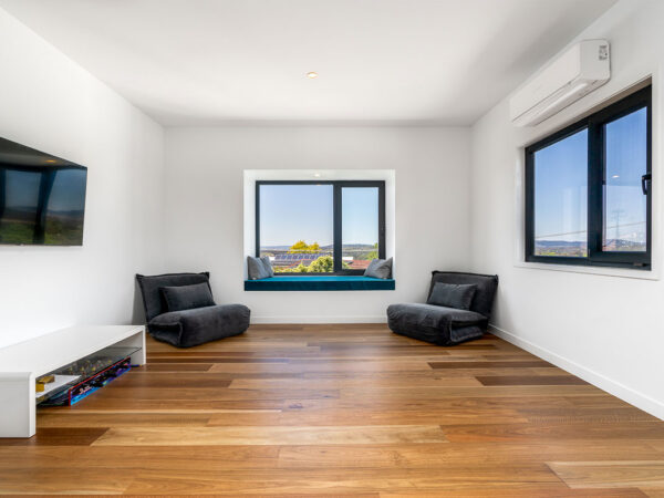 Somerset-St-Duffy (25) Somerset-St-Duffy (25)