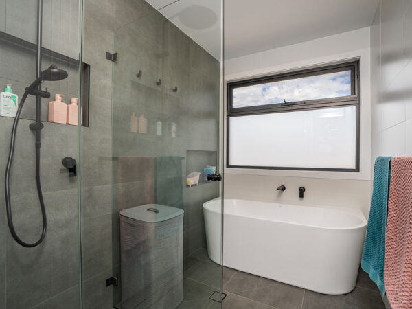 Thwaites-Cres-Wright (22) Thwaites-Cres-Wright (22)