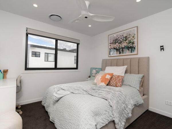 Thwaites-Cres-Wright (25) Thwaites-Cres-Wright (25)